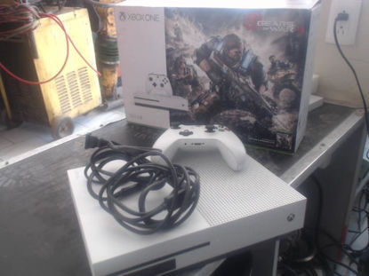 Picture of Microsoft Modelo: Xbox One S - Publicado el: 27 Jun 2022