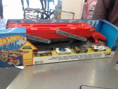 Foto de (sb) Hot Wheels  Mega Hauler - Publicado el: 29 Oct 2023