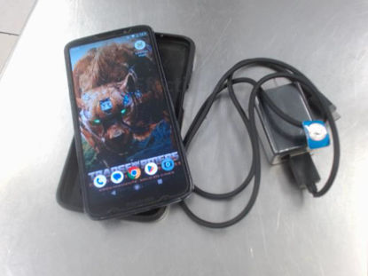 Foto de (sb)  Motorola Moto Z3 Play - Publicado el: 29 Nov 2023