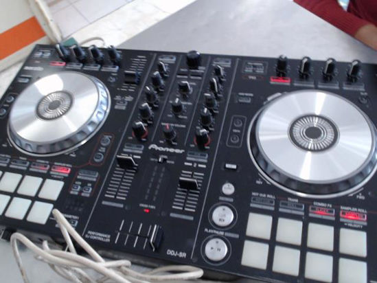 Foto de (sm) Pioneer Ddj-Sr - Publicado el: 20 Jul 2025