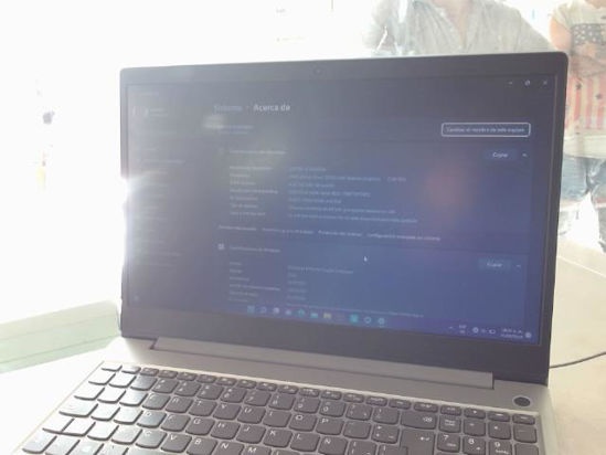 Foto de (sf) Lenovo  Ideapad 3 15ada05 - Publicado el: 09 Feb 2025