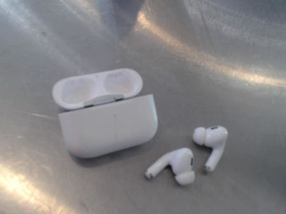 Foto de (sf) Apple Airpods Pro 2 - Publicado el: 05 May 2024