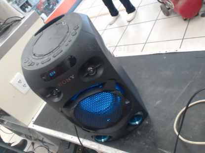 Foto de (sb) Sony Mhc-V02 - Publicado el: 30 Abr 2025