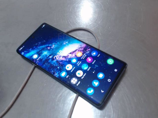 Foto de (sm) Tcl 20 Pro 5g - Publicado el: 17 Mar 2025