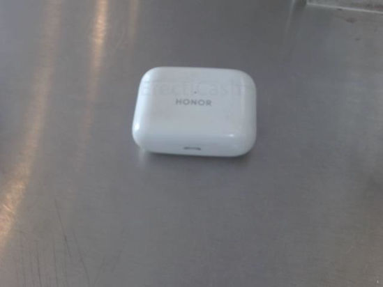 Foto de (sf) Honor T0005 - Publicado el: 25 Mar 2025