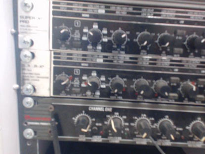 Foto de (sb)  Behringer  X3400 - Publicado el: 16 May 2025