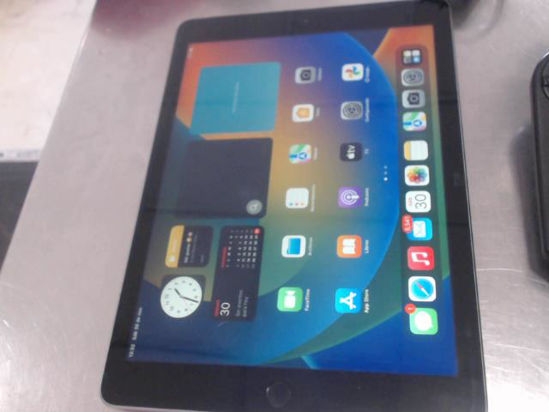 Foto de (sm) Apple Ipad 5 - Publicado el: 16 Abr 2025