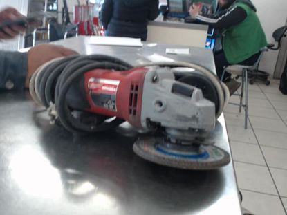 Foto de (sb) Milwaukee  Grinder 4 1/2 - Publicado el: 29 Abr 2025