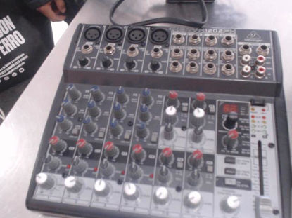 Foto de (sm) Behringer Xenyx 1202fx - Publicado el: 20 Abr 2025