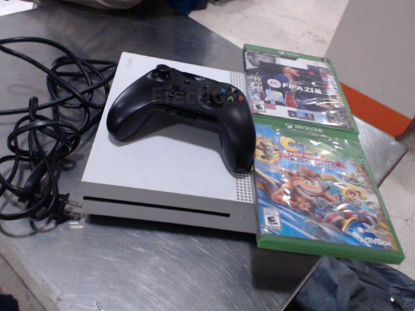 Foto de (sm) Xbox  1681 - Publicado el: 27 Abr 2025