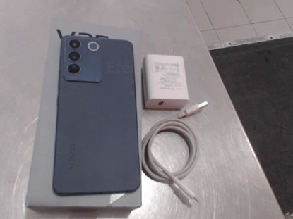 Foto de (sm) Vivo  V25e - Publicado el: 09 Abr 2025