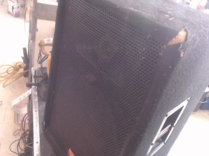 Foto de (sm) Jbl Sound Factor - Publicado el: 10 Abr 2025