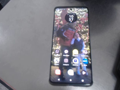 Foto de (sm) Motorola Moto Edge 40 Neo - Publicado el: 31 May 2025