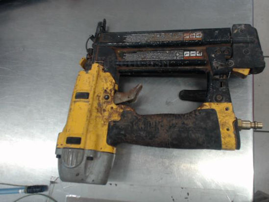 Foto de (sb) Dewalt Dwfp12231 - Publicado el: 22 Abr 2025