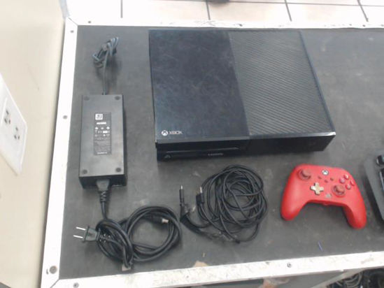 Foto de (sb) Microsoft Xbox One - Publicado el: 26 Mar 2025