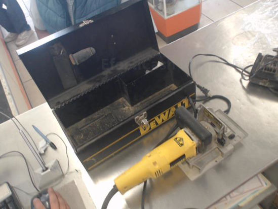Foto de (sb) Dewalt Dw682 - Publicado el: 24 Abr 2025