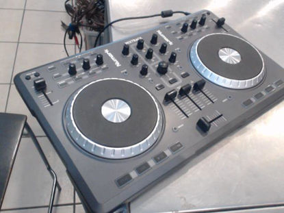 Foto de (sf) Numark  Mixtrack - Publicado el: 18 May 2025