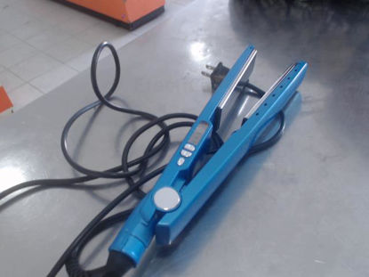 Foto de (sm) Plancha Cabello - Publicado el: 18 Abr 2025