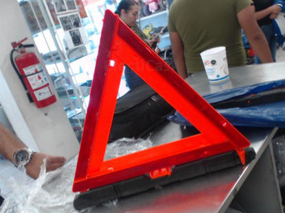 Foto de (sb) Triangulo Señal - Publicado el: 22 Abr 2025