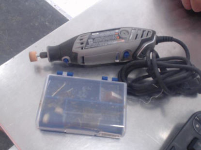 Foto de (sm) Dremel 3000 N10 - Publicado el: 03 May 2025