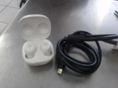 Foto de (sb) Motorola  Moto Buds 105 - Publicado el: 06 May 2025