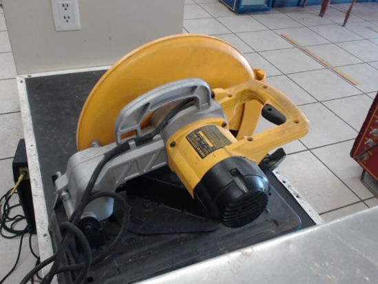 Foto de (sb) Dewalt  D28730-B3 - Publicado el: 01 Jul 2025