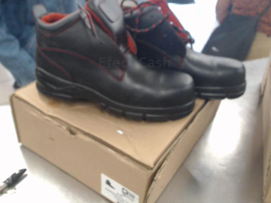 Foto de (sb) Botas  28 - Publicado el: 18 May 2025
