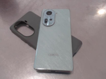 Foto de (sm)  Oppo Reno 11 5g - Publicado el: 24 May 2025