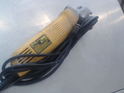 Foto de (sf) Dewalt Dw818-B3 - Publicado el: 07 Jun 2025