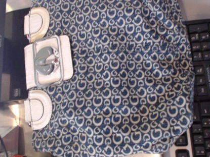 Foto de (sf) Guess Mano - Publicado el: 15 Jul 2025