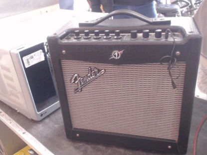 Foto de (sm) Fender  Mustang Iv V2 - Publicado el: 15 Jul 2025