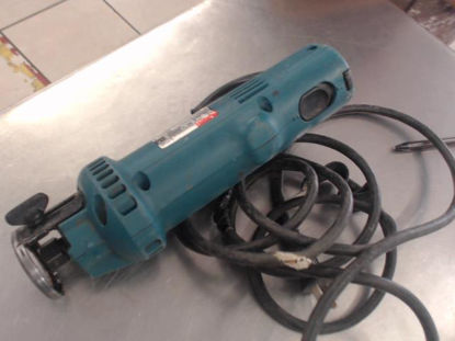 Foto de (sb) Makita 3706 - Publicado el: 16 Jul 2025