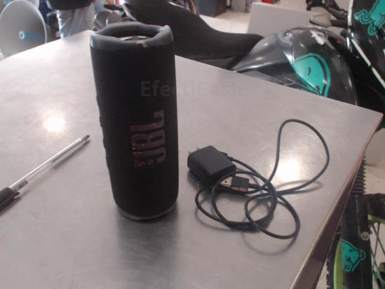 Foto de (sm) Jbl Flip 6 - Publicado el: 20 Jul 2025