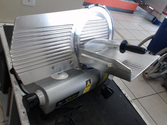 Foto de (sb) Rhino  Sli-300 - Publicado el: 01 Abr 2025
