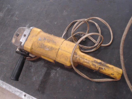 Foto de (sm) Dewalt Esmeriladora - Publicado el: 03 Mar 2025