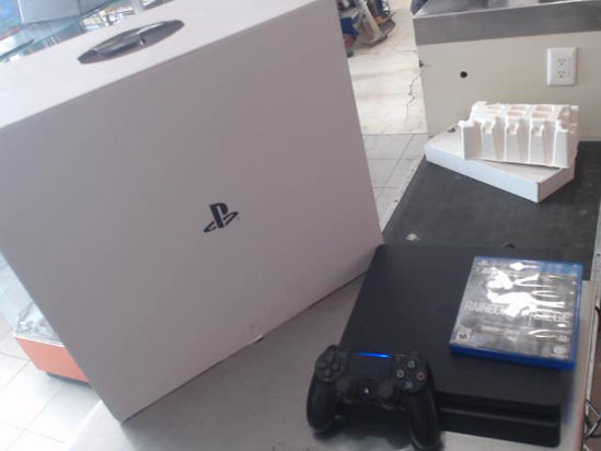 Foto de (sm) Sony Playstation 4 - Publicado el: 07 Abr 2025