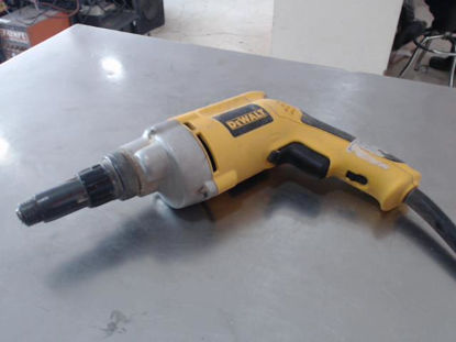 Foto de (sm) Dewalt  Dw269 - Publicado el: 01 Abr 2025